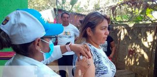 Jornada de vacunación en barrios de Managua