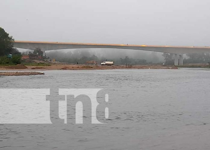 Inauguración del Puente Wiwilí 