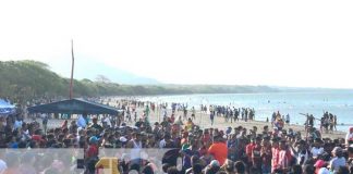 Miles de veraneantes disfrutan de las playas de la Isla de Ometepe