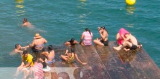 Familias visitan la Laguna de Apoyo en Semana Santa