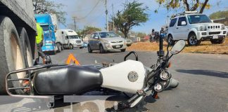 Aparente distracción al volante provoca accidente en Managua