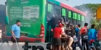 Bus con desperfectos mecánicos en Tipitapa