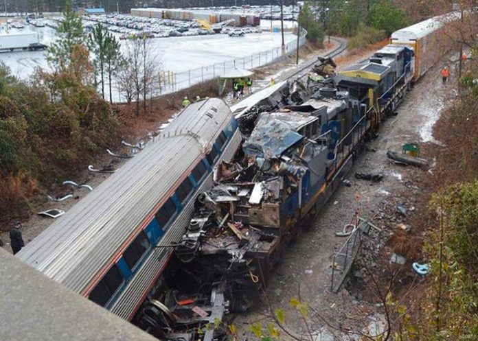 Nuevo descarrilamiento de tren en RD del Congo deja seis fallecidos