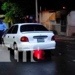 Mujer es atropellada por conductor imprudente en Managua