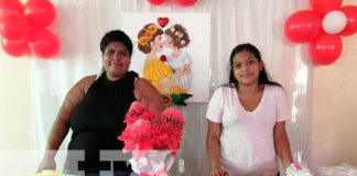 Madres protagonistas de cursos de repostería celebran su día