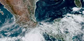 Ciclón Agatha pierde fuerza y se depone a tormenta tropical en México