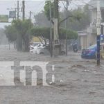 Fuerte aguacero en Managua causa abnegaciones en vías y barrios