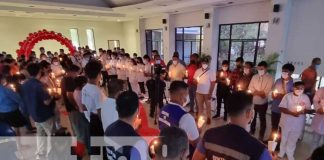 Nicaragua enciende velas en solidaridad con personas con VIH