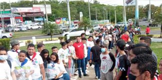 Juventud honró al poeta guerrillero Rigoberto López Pérez en Managua