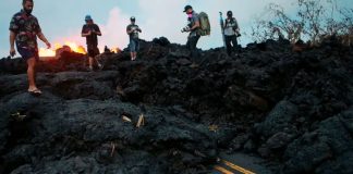 Helicóptero se estrella en un campo de lava en Hawaii y deja 2 heridos graves