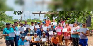 Nicaragua fortalece capacidades de familias productoras de frutas