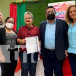 Entregan reconocimientos a negocios con mayor historia en Chinandega