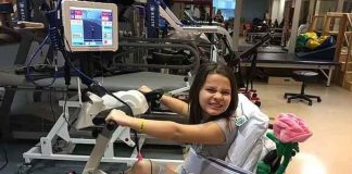 ¡Impresionante! Joven que sufrió derrame logró caminar 11 años después