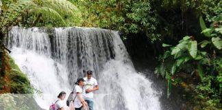 Jóvenes participaron del reto extremo en Peñas Blancas, Jinotega