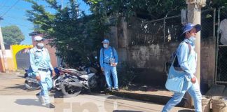 Brigadistas del MINSA en jornada de fumigación por Managua