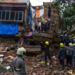 Al menos tres muertos y 11 heridos por el colapso de edificio en la India