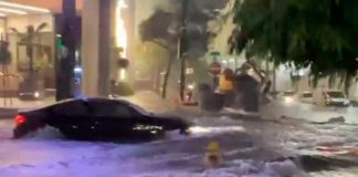 Inundaciones en Miami debido al paso de la tormenta tropical Agatha