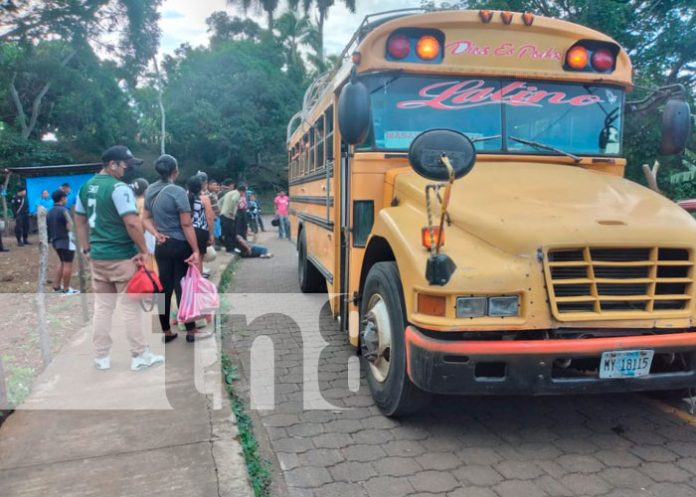 Policía de Masaya investiga la muerte de hombre tras caer de bus