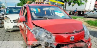 ¡Se me fueron los frenos! Taxista supuestamente ocasiona accidente en Managua