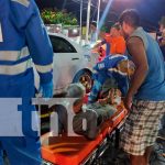 Irrespeto a línea continua deja a un peatón con un pie fracturado en Managua