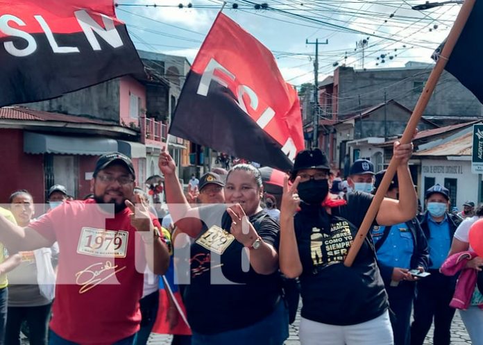 Realizan caminata en celebración del 43/19 en Boaco