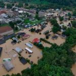 Se registran 25 decesos por inundaciones en Kentucky, Estados Unidos