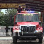 Familias aplauden nueva estación de Bomberos en Quezalguaque, León