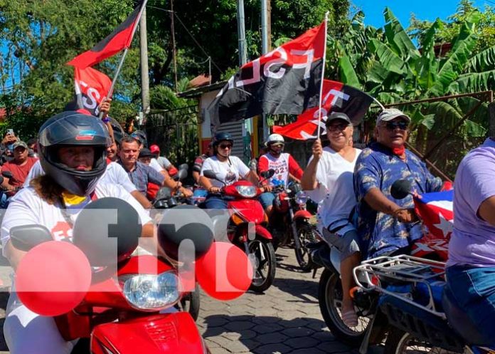 Familias de Chinandega conmemoran la huida de Somoza de Nicaragua