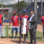 Entregan equipos para gimnasio en estadio Rufo Marín en Estelí