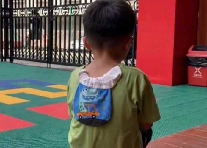 ¡Qué cruel! Abandonó a niño al descubrir que no era su padre biológico