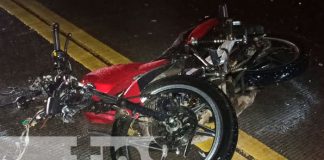 Motociclista fallece tras estrellarse contra un vehículo