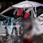 Un muerto y una lesionada en brutal accidente en Tipitapa