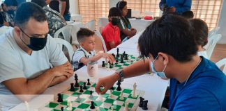 La Alcaldía de Managua realizó un torneo de ajedrez en el Parque Las madres