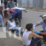 Personas lesionados tras choque de motos en un barrio de Estelí