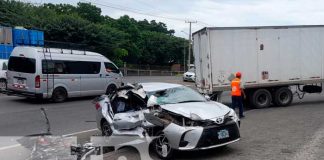 Brutal accidente en carretera Nueva a León deja vehículo reducido a chatarra