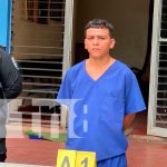 Policía Nacional presenta a supuesto asesino de un joven en Chinandega