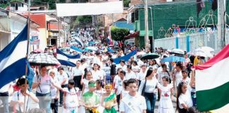 Más de dos mil estudiantes participan en desfile patrio en Matagalpa