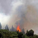 Alrededor de 700 personas evacuadas tras incendio forestal en España