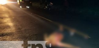 Hombre fallece al ser arrollado por un microbús en Carazo