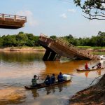 Al menos tres muertos y 14 heridos en Brasil tras el colapso de un puente