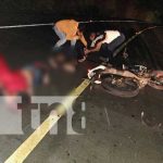 Motociclista impactó contra un equino y pierde la vida en Chinandega