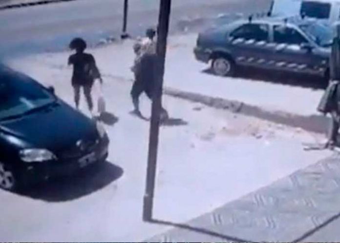 ¡Impactante video! Borracho atropelló y mató a una niña en Argentina