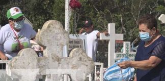 Visitan a los deudos en el cementerio de Estelí