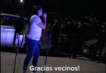 Mujer amenaza a sus vecinos por parar su fiesta