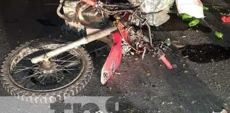 Motociclista muere al estrellarse en la parte trasera de un camión en Wiwilí