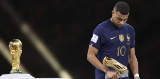 Mbappé se reportó rápido al PSG tras mundial