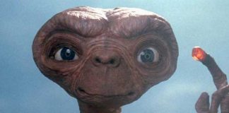 Foto: Figura original de E.T., el extraterrestre