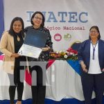 Foto: Docentes de inglés reciben títulos gracias al MINED y al INATEC / TN8