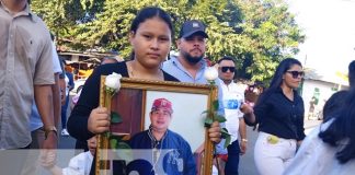 Foto: Granada da el último adiós a Don Francisco, "El Gordito" / TN8