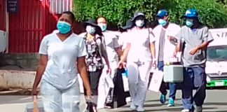 Brigadistas de la salud visitan el barrio Lomas de Guadalupe, Managua